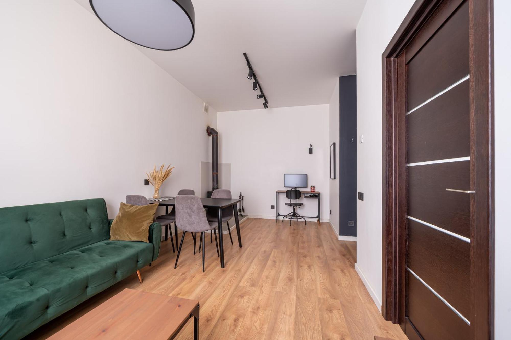 Lienes Iela Gem 1Br Apartment With Fireplace In Historic Unesco Center Rīga Exterior foto